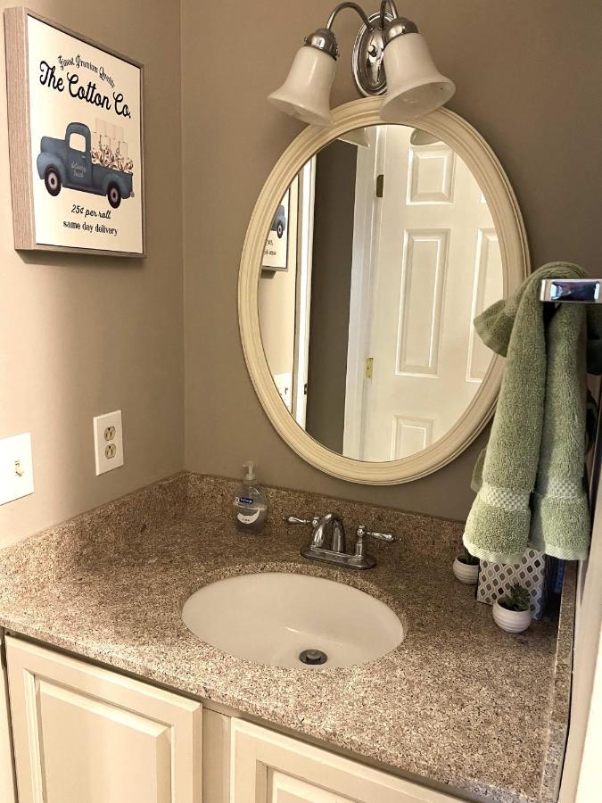 Ski On Off 1Br Suite 1St Flr Sleeps 4 Jiminy Peak Hancock Eksteriør bilde
